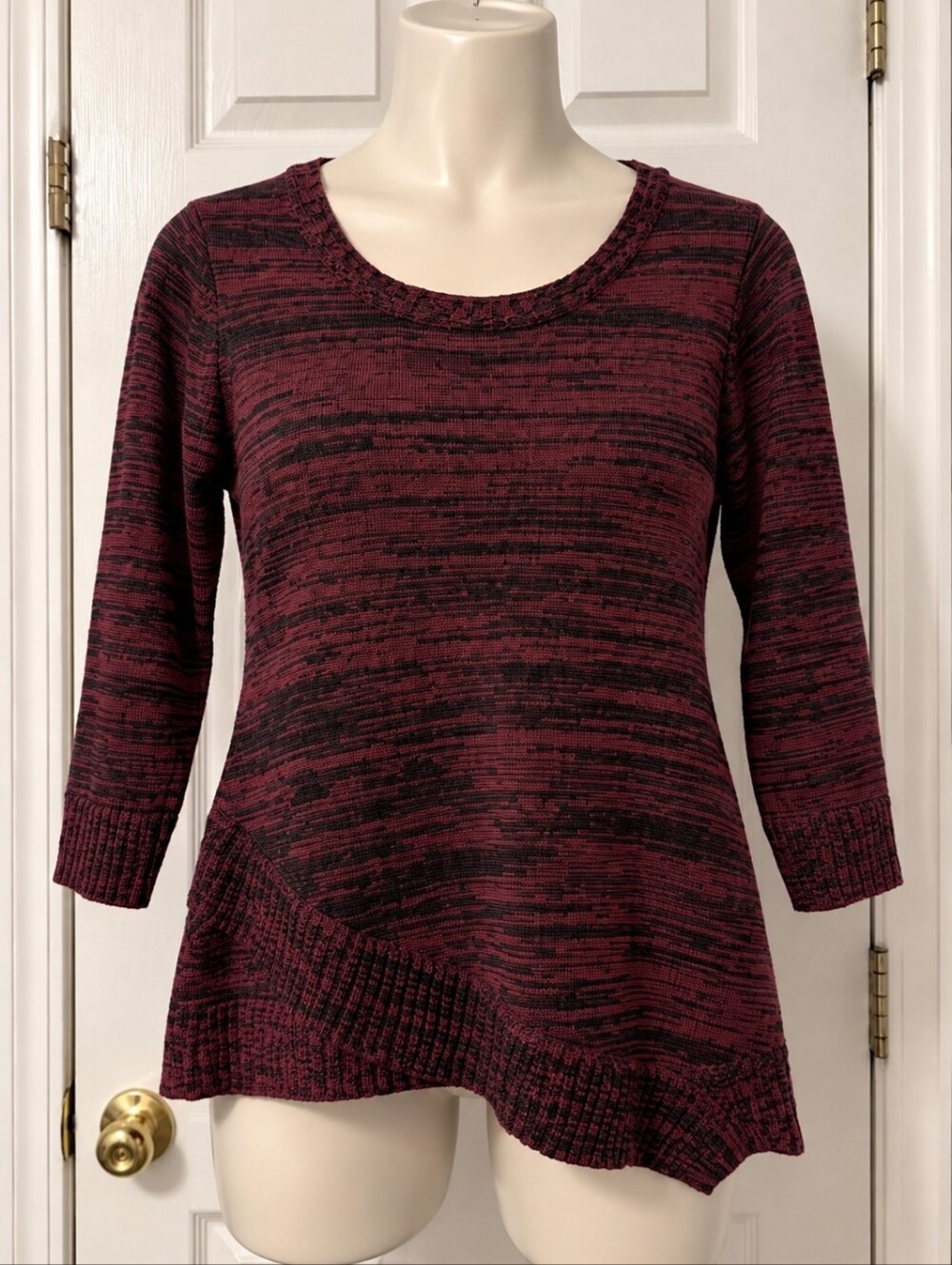 Croft & Barrow Women's Petite Small Burgundy Black Asymmetrical Knit Sweater